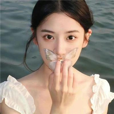三个俄罗斯女孩